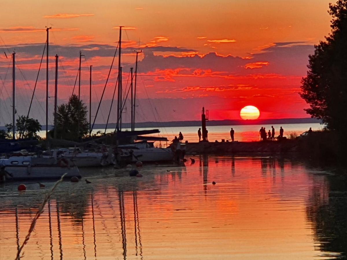 Resort Marina Suchacz Bagian luar foto